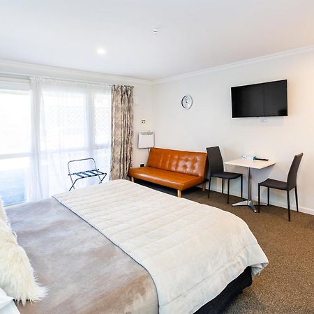 Superior Dunedin Apartments Bagian luar foto