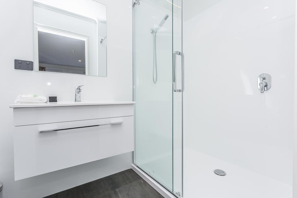 Superior Dunedin Apartments Bagian luar foto